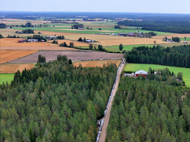 Klikkaamalla seuraava kuva