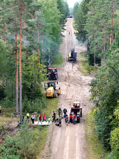 Klikkaamalla seuraava kuva