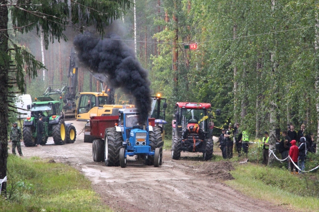 Klikkaamalla seuraava kuva