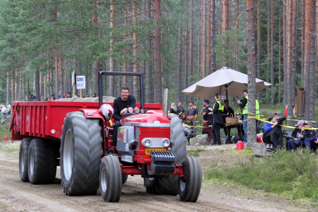 Klikkaamalla seuraava kuva