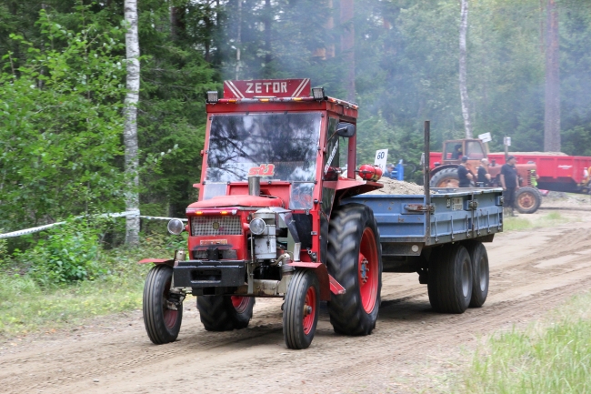 Klikkaamalla seuraava kuva