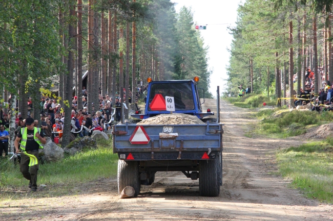 Klikkaamalla seuraava kuva