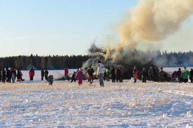 Klikkaamalla seuraava kuva