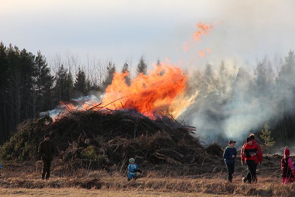 Klikkaamalla seuraava kuva