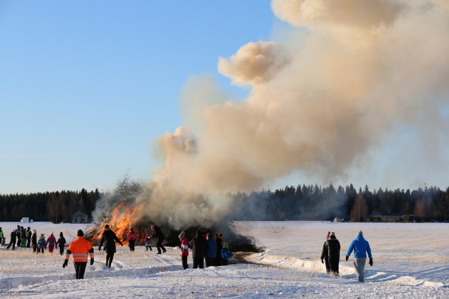 Klikkaamalla seuraava kuva