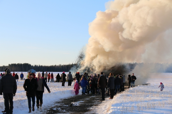 Klikkaamalla seuraava kuva