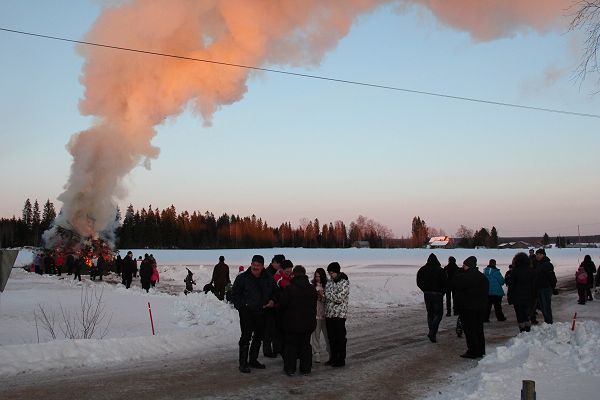 Klikkaamalla seuraava kuva