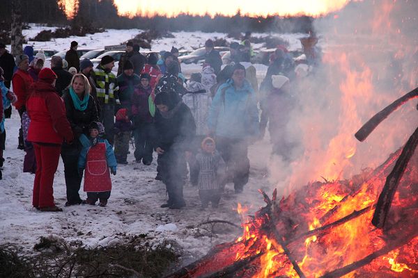 Klikkaamalla seuraava kuva