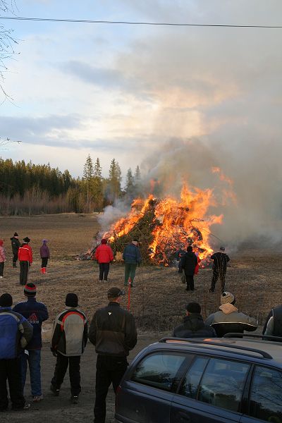 Klikkaamalla seuraava kuva