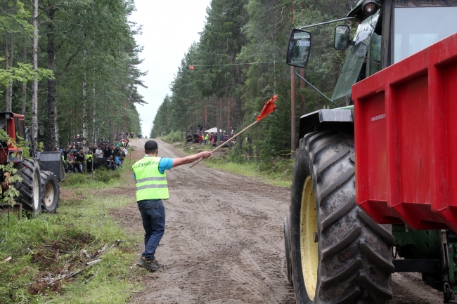 Klikkaamalla seuraava kuva