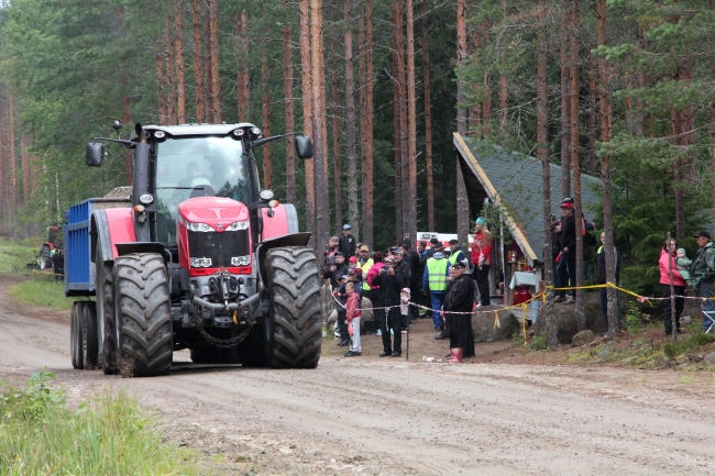 Klikkaamalla seuraava kuva