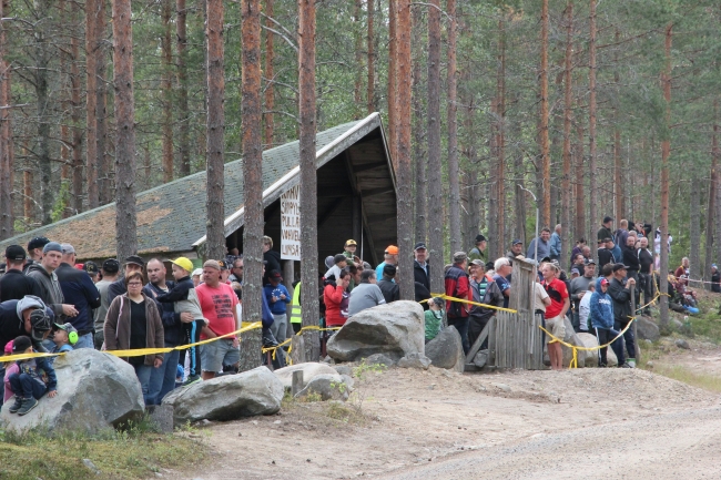 Klikkaamalla seuraava kuva