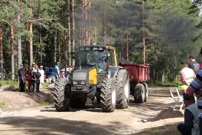 Klikkaamalla seuraava kuva