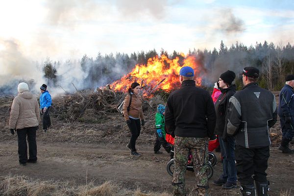 Klikkaamalla seuraava kuva