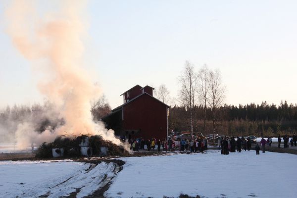 Klikkaamalla seuraava kuva