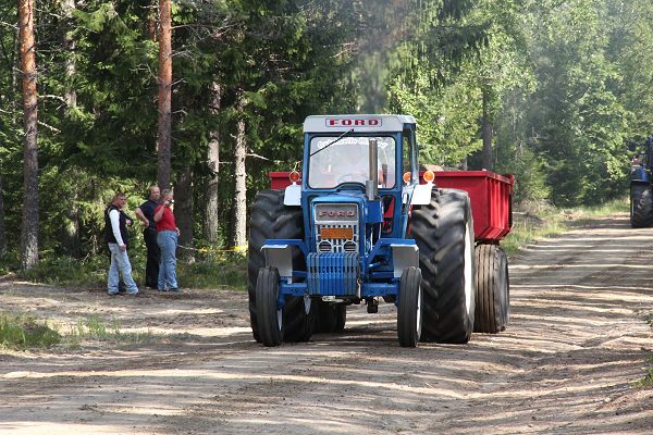 Klikkaamalla seuraava kuva