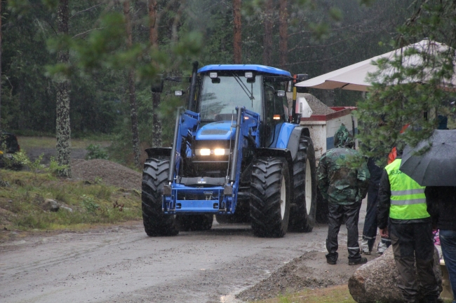 Klikkaamalla seuraava kuva