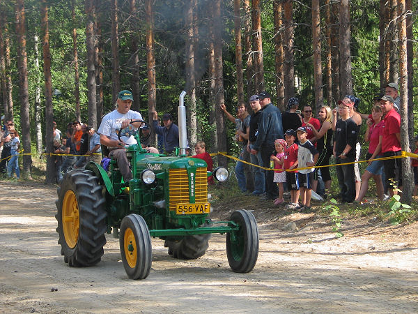 Klikkaamalla seuraava kuva