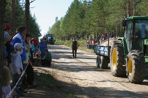 Klikkaamalla seuraava kuva